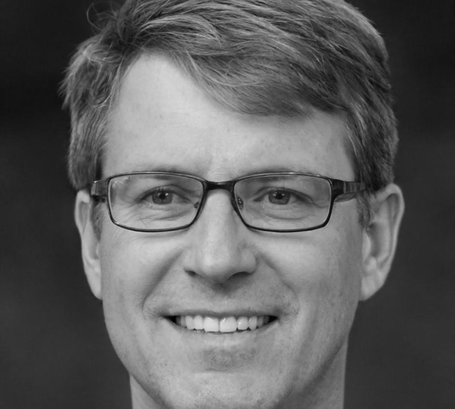 Portraitfoto von Lukas Waldner